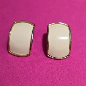 Elegant Cream and Gold Earrings